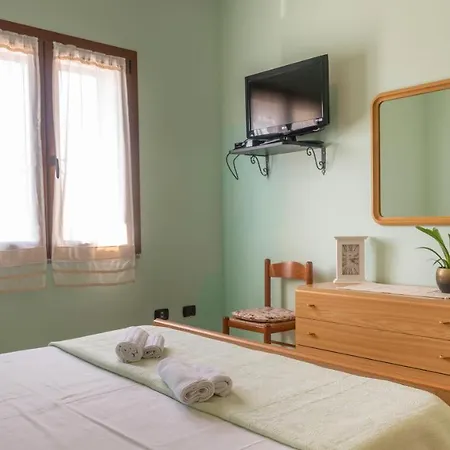 アパート Casa Su Lizu *